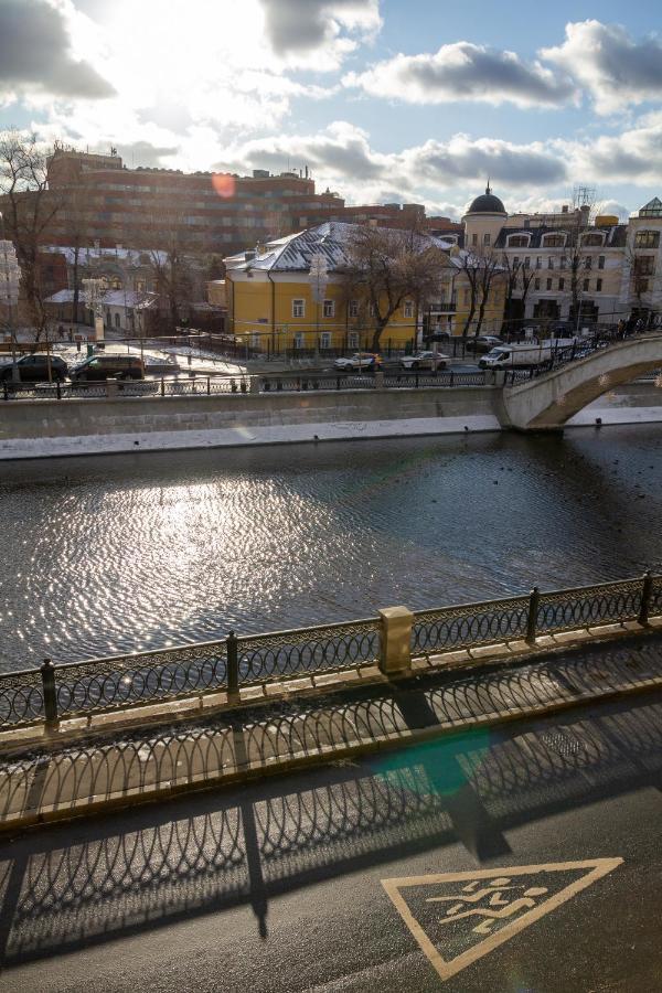 Gesten Hotel Moszkva Kültér fotó